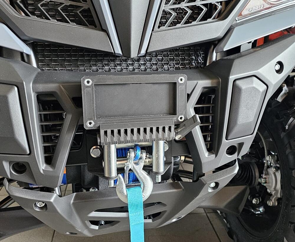 TMP-Kennzeichenhalter-vorne-Nummernschildhalterung-klappbar-CF-Moto-CForce-2