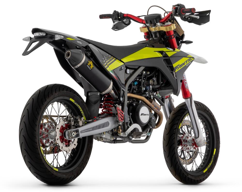 Arrow Dark Thunder Auspuff Euro5 - Fantic XMF 125 2023- / XEF 125 2023-