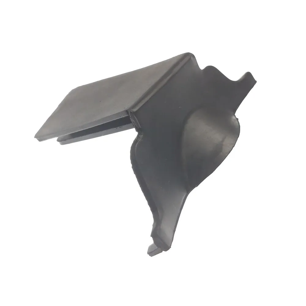 img-20200624-072750 TGB FENDER, LH. - 512442