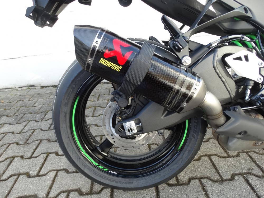 Universal_Racing_Endschalldaempfer_Protektor_hexagonal_schwarz_3 Racing Endschalldämpfer Protektor Universal Hexagonal schwarz