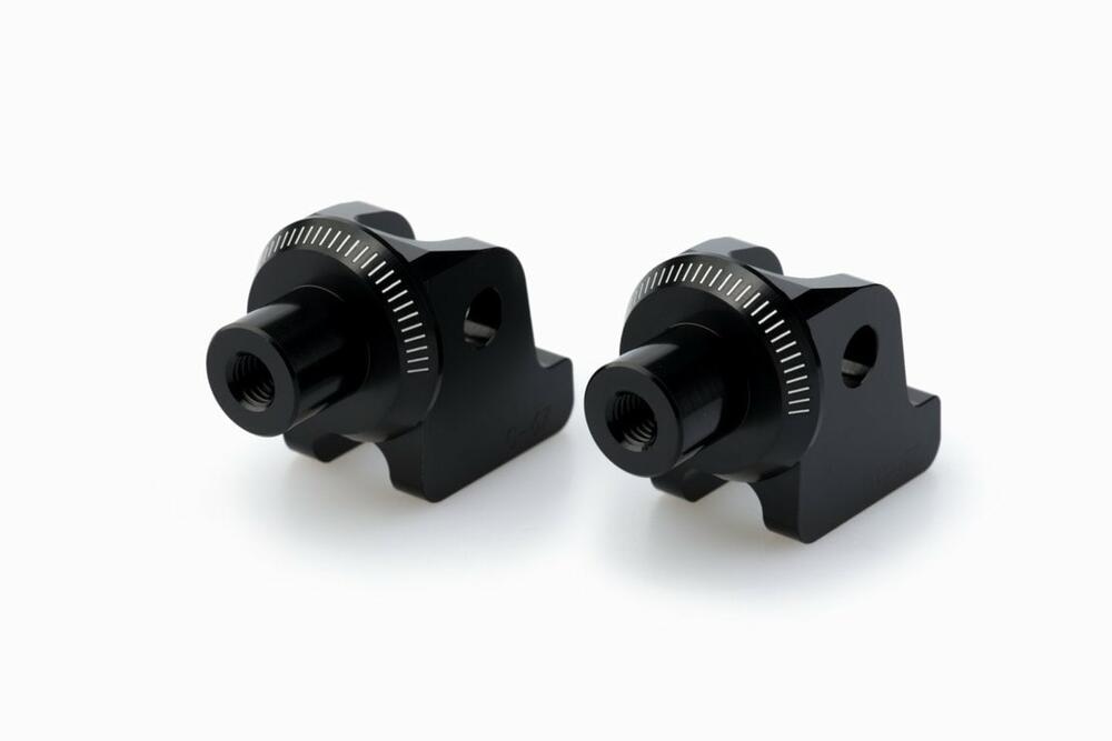 PUIG FUSSRASTEN FAHRER ADAPTER SET RECHTS/LINKS TIGER 9 - 20386N