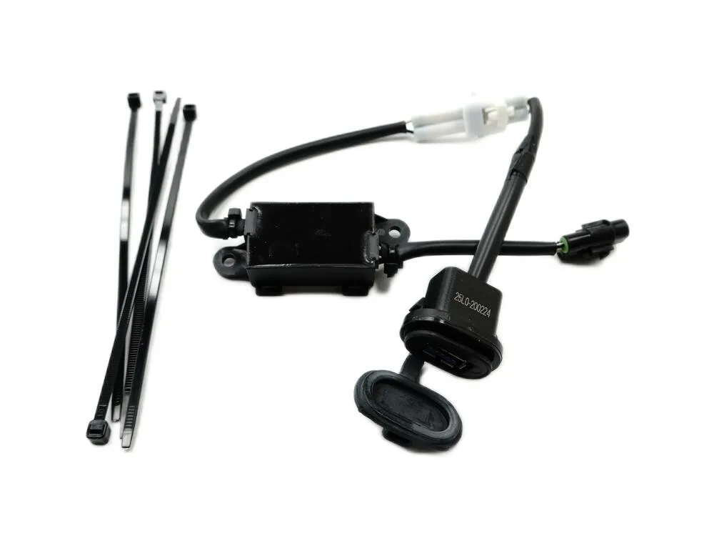 Suzuki Original USB Steckdose - GSX-8S - 39100-25810-000