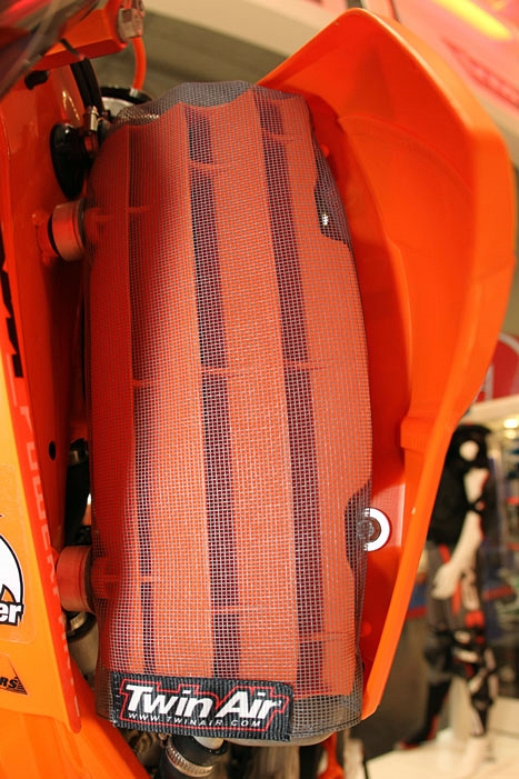 Twin_Air_MX_Radiator_Sleeves_Kuehlerschutznetz_1 Twin Air MX Radiator Sleeves Kühlerschutznetz - Fantic XXF 250 / XXF 450 2021-