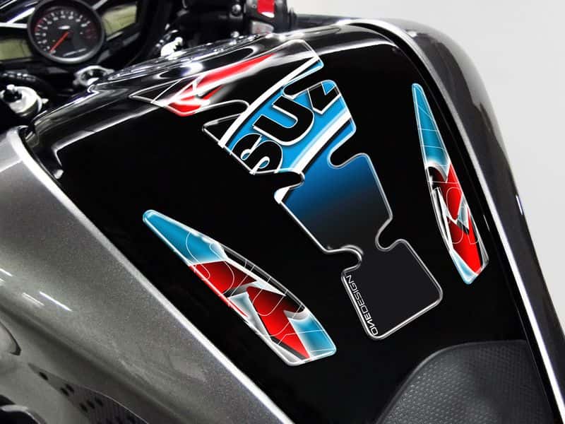 PUIG TANK PAD MOD.WINGS SUZUKI BLAU-BLACK - 4724A