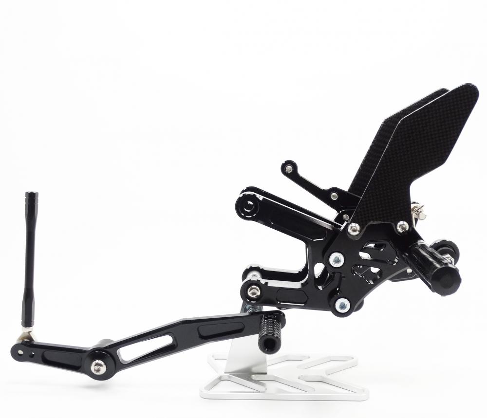 TMP_Fussrastenanlage_Yamaha_R6_2017__linke_ansicht TMP Racing Fußrastenanlage Factory schwarz Yamaha YZF R6 2017-