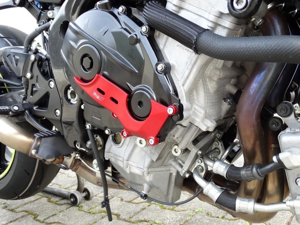 Team_Mayer_Parts_Motorschutzdeckel_Alu_rot_rechts_Suzuki_GSXR_1000_2017_ Racing Factory CNC Motordeckelschutz Set rot Suzuki GSX-R 1000 /R 2017-