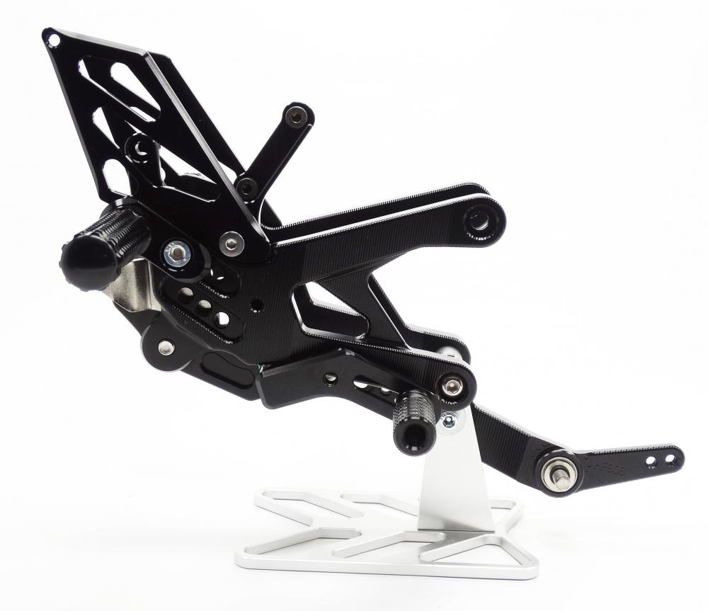 TMP Racing Fußrastenanlage Factory 2 schwarz Yamaha YZF R1 2015-