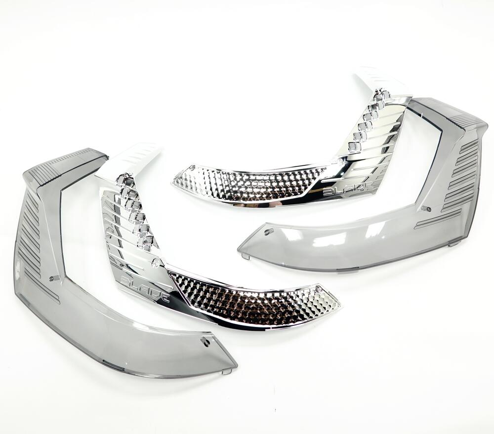 Givi_Reflektor_rechts_und_links_schwarz_mit_Halter_Z4506FR Givi Reflektor rechts und links schwarz mit Halter für B37 NT / B47 NT Tech Blade