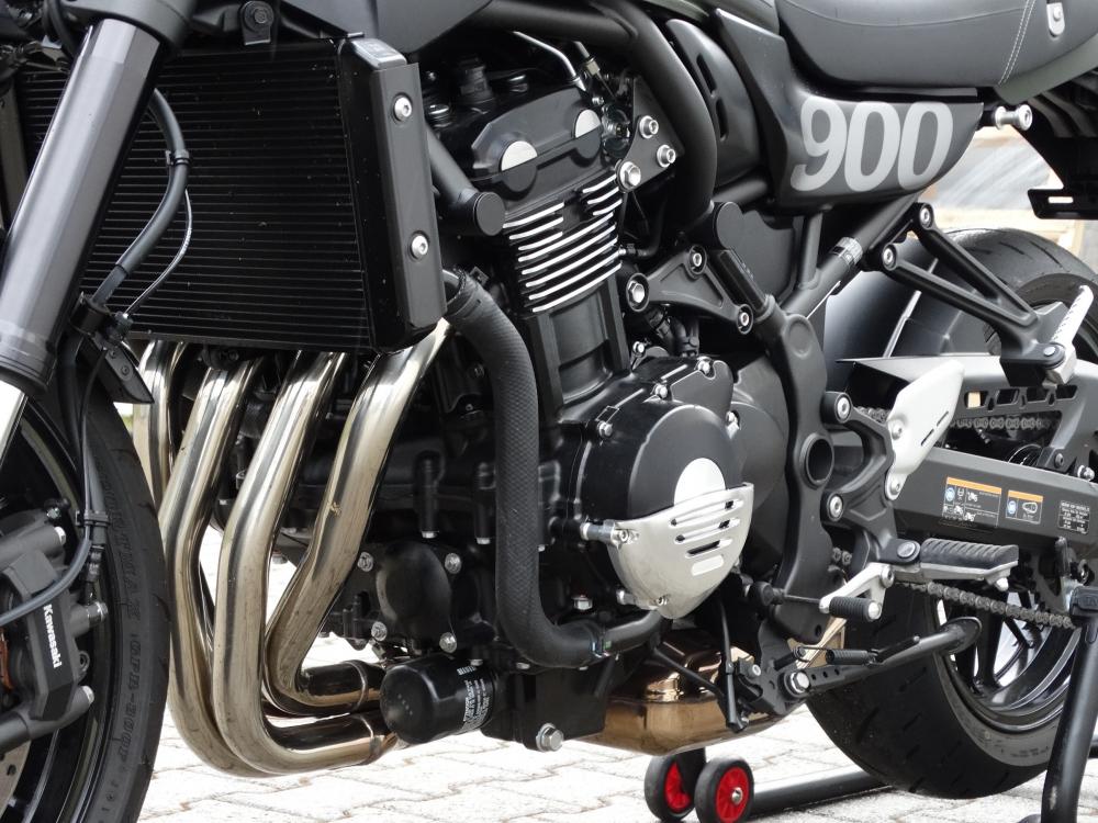 TMP_Custom_Motordeckelschutz_Set_silber_Kawasaki_Z900_RS_2018__6640_links_2 TMP Custom Motordeckelschutz Set silber Kawasaki Z900 RS 2018-