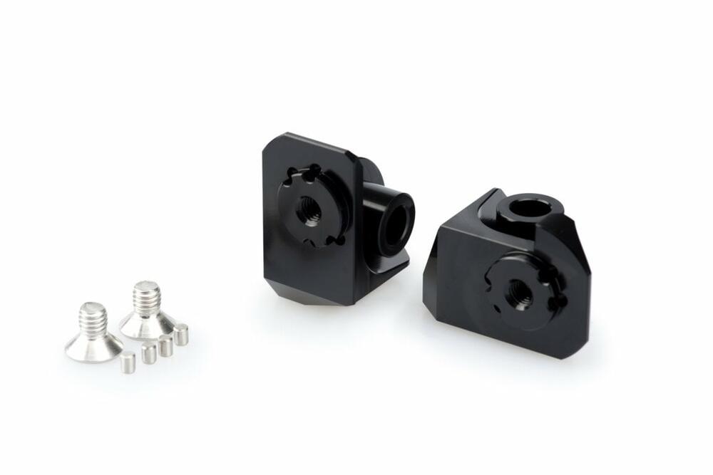 defaultfvBgBjt83Z6sr PUIG FUSSRASTEN FAHRER ADAPTER SET RECHTS/LINKS BMW C/S - 20247N