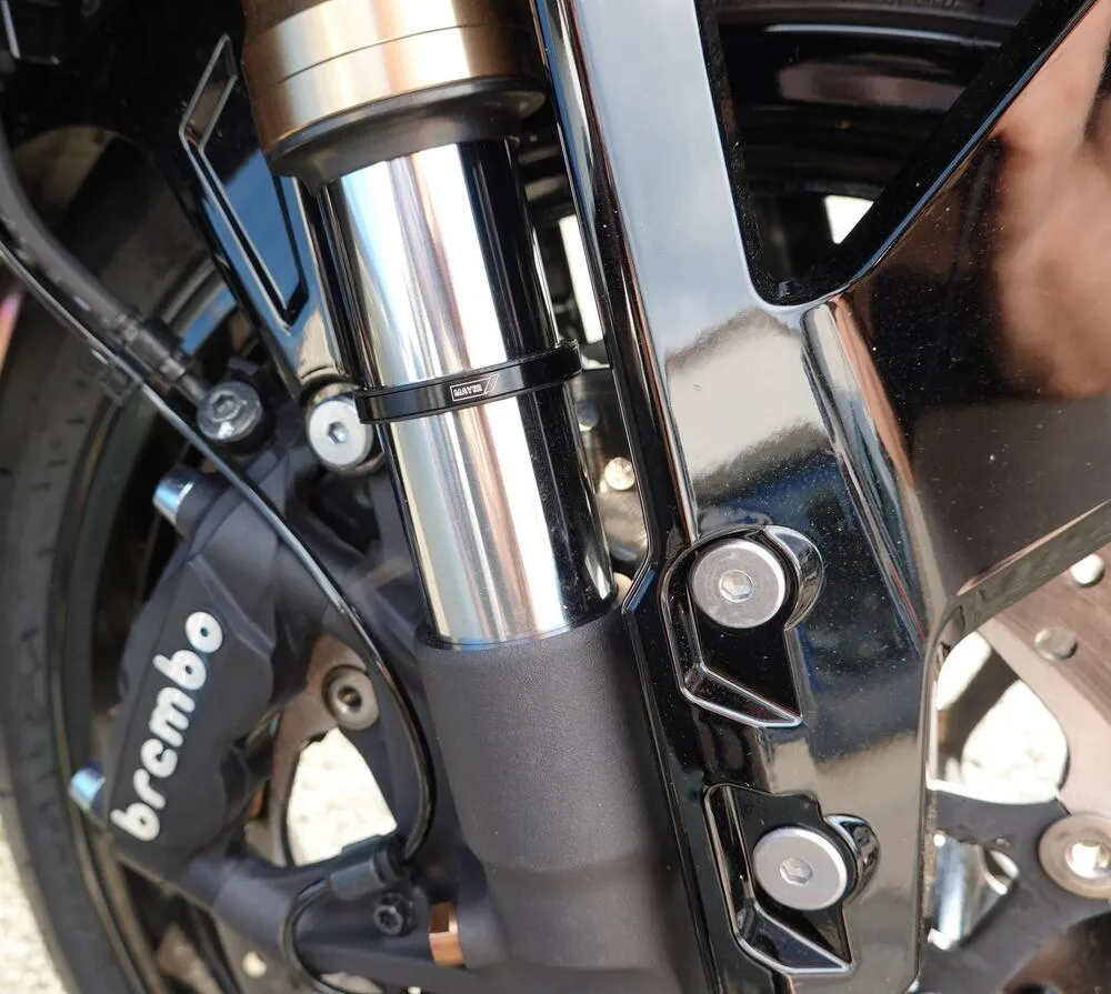 TMP-Racing-Gabel-Federweg-Hubindikator-Set-schwarz-am-Motorrad TMP Racing Gabel Federweg Hubindikator Set - 30-33 mm - schwarz