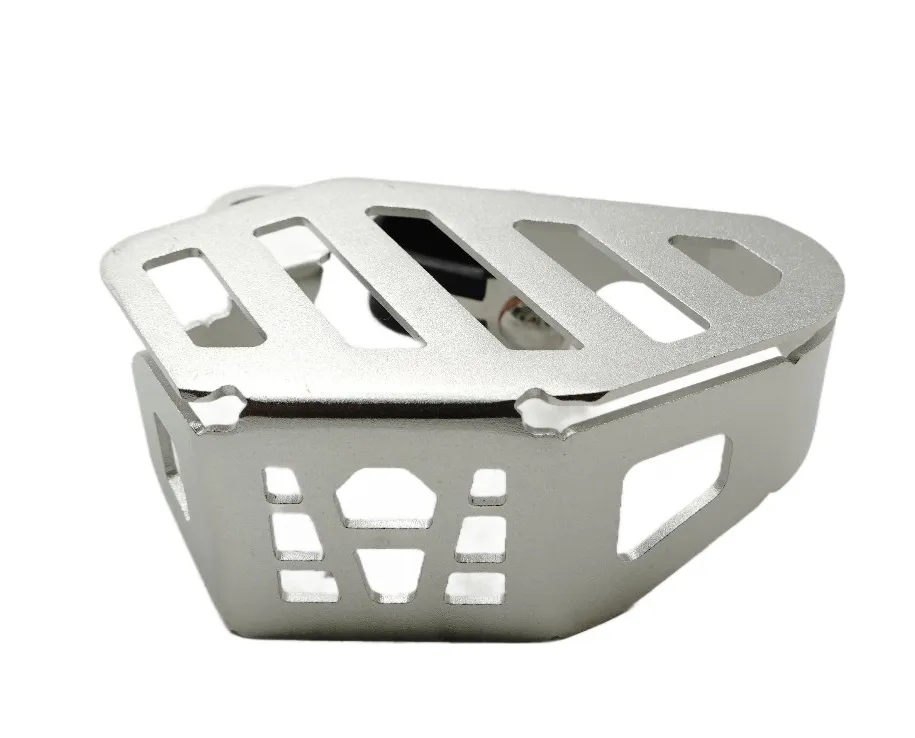 CFMoto Schutz Ausgleichbehälter vorne am Lenker - MT 800 / MT-X 800 - CF-6WWV-802300-5000 CFMoto Schutz Ausgleichbehälter vorne am Lenker - MT 800 / MT-X 800 - CF-6WWV-802300-5000