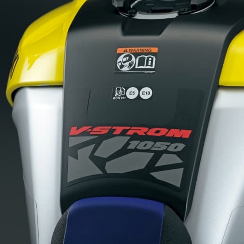 Suzuki_Original_Tankpad_Tankaufkleber___DL_1050_V_Strom__990D0_06L01_PAD Suzuki Original Tankpad / Tankaufkleber - DL 1050 /DE V-Strom