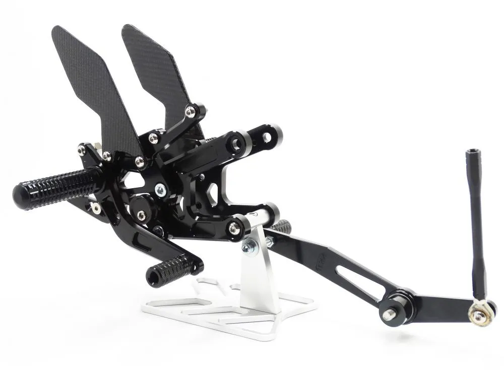 TMP_Fussrastenanlage_Yamaha_R6_2017__rechte_mitte_ansicht TMP Racing Fußrastenanlage Factory schwarz Yamaha YZF R6 2017-