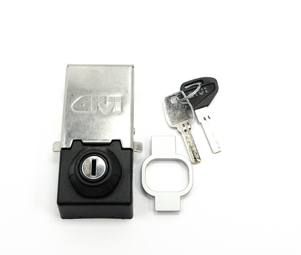 Givi_Verschlussblock_hinten_links_fuer_Trekker_Seitenkoffer_OBK37__OBK48__Z4822SXMR Givi Verschlussblock hinten links für Trekker Seitenkoffer OBK37 / OBK48
