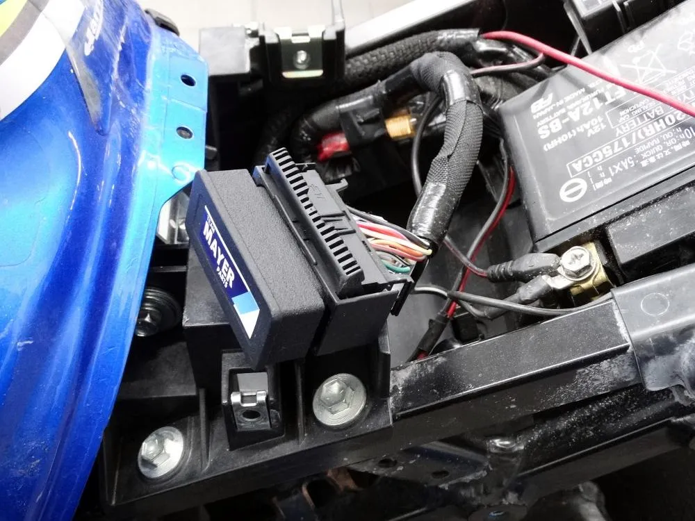 TMP_ABS_Ersatzstecker_am_Motorrad_eingebaut TMP ABS-Eliminator Ersatzstecker Suzuki GSX-R 1000 /R 2017-20