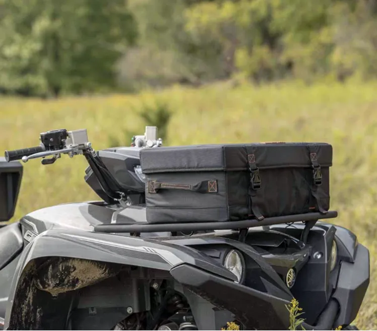 Kolpin_Gepaecktasche_Guardian_40L_91163_am_Fahrzeug Kolpin Quad Gepäcktasche Guardian 40L vorne / hinten