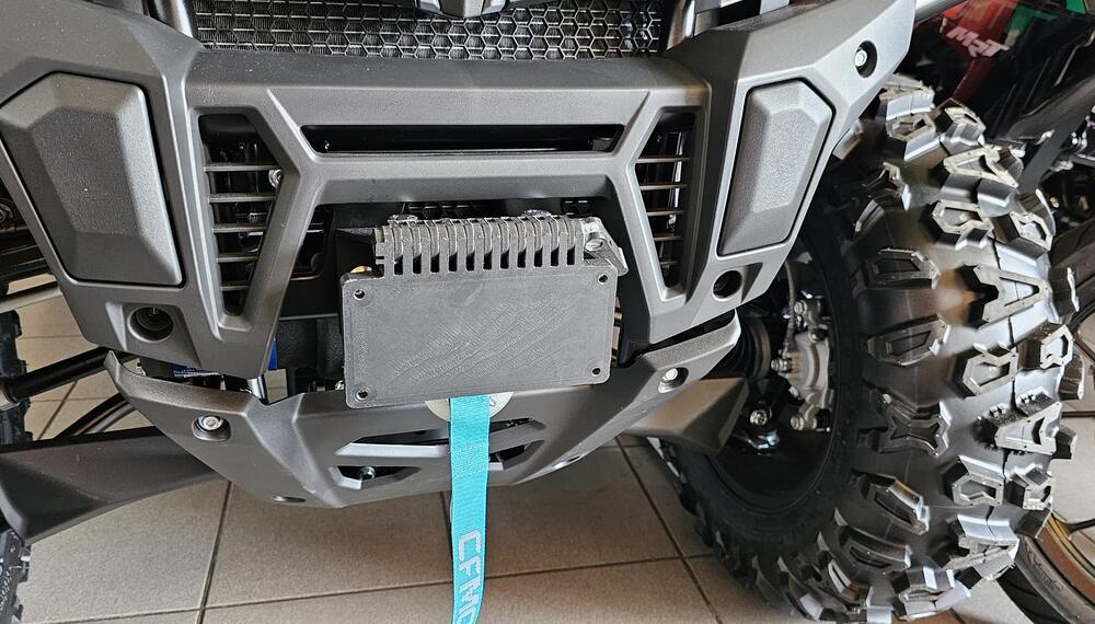 TMP-Kennzeichenhalter-vorne-Nummernschildhalterung-klappbar-CF-Moto-CForce-1