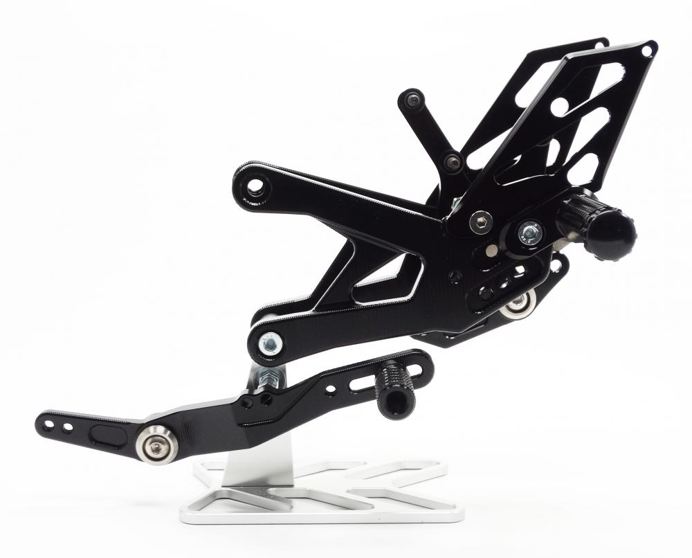 TMP Racing Fußrastenanlage Factory 2 schwarz Yamaha YZF R1 2015-