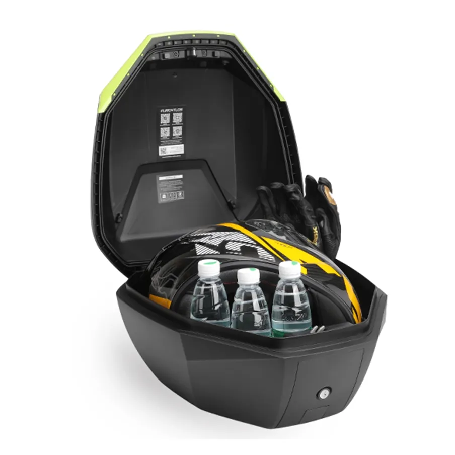 Furchtlos-SHIELD-S-Eco-Topcase-35-Liter-offen Furchtlos SHIELD S Eco Topcase - 35 Liter - schwarz - inkl. Montagekit