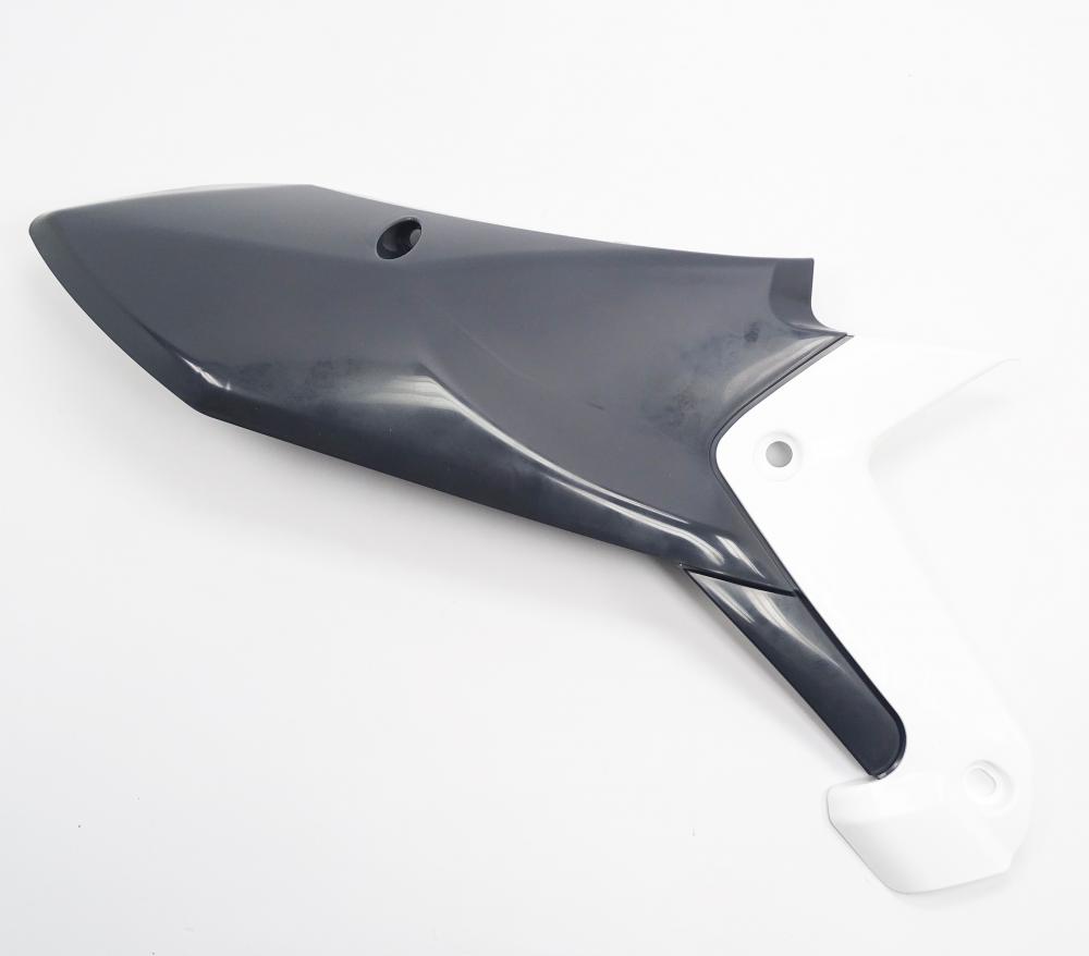 Fantic_Original_Enduro__Motocross_Seitenverkleidung_rechts_weiss_grau_07508005 Fantic Original Enduro / Motocross Seitenverkleidung rechts weiß/grau - XEF 250 / 450 | XXF 250 / 450