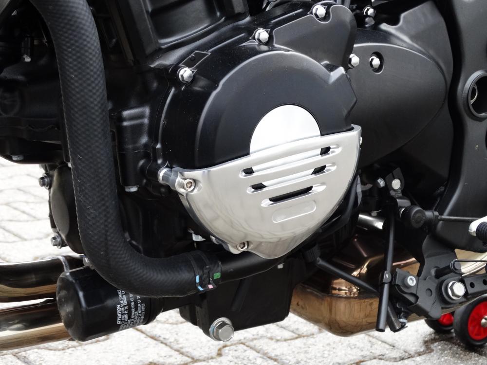 TMP_Custom_Motordeckelschutz_Set_silber_Kawasaki_Z900_RS_2018__6640_links TMP Custom Motordeckelschutz Set silber Kawasaki Z900 RS 2018-