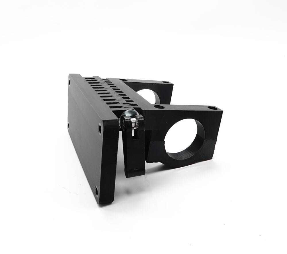 TMP Kennzeichenhalter vorne / Nummernschildhalterung klappbar - Universal mit 42 mm TMP Kennzeichenhalter vorne / Nummernschildhalterung klappbar - Universal mit 42 mm