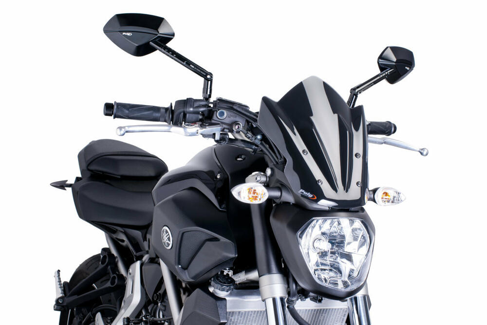 PUIG WINDS. NEW GEN SPORT YAMAHA MT07 14'-17' C/SCHWARZ - 7015N