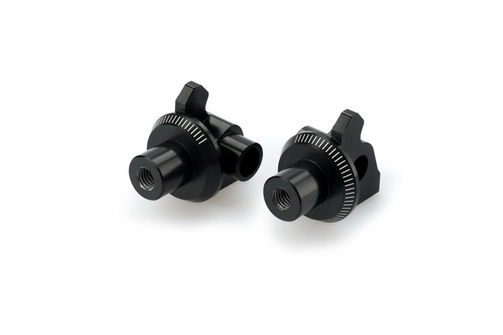 PUIG FUSSRASTEN FAHRER ADAPTER SET RECHTS/LINKS CAPONOR - 7232N